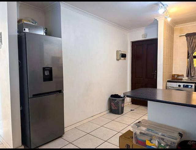 2 BEDROOM PROPERTY TO RENT IN GORDONS BAY